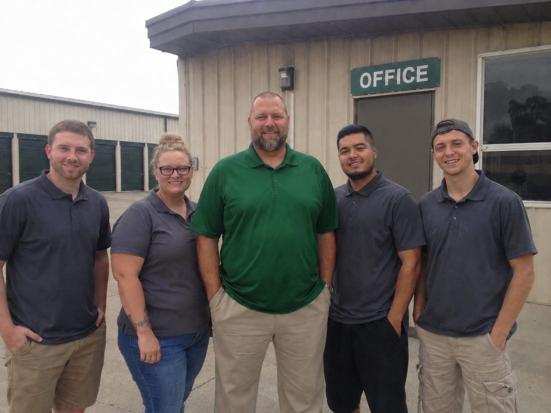 Pest control professionals in Everett, WA